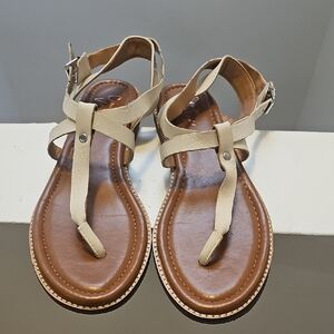 Crown Vintage Tan and Brown Sandals